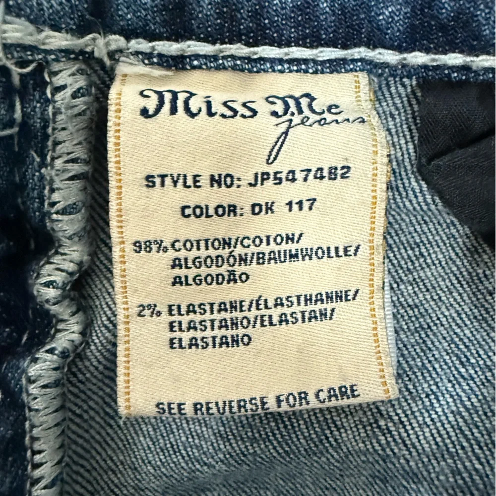Miss Me Boot Cut Jeans Embroidered & Embellished Crystal Feather Pockets Size 28